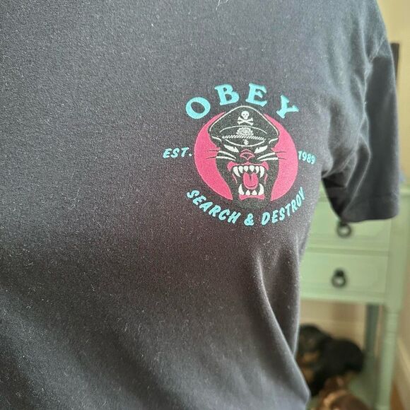 Obey Search & Destroy Battle Panther Vintage Inspired T-Shirt Size Extra Small - Picture 4 of 6